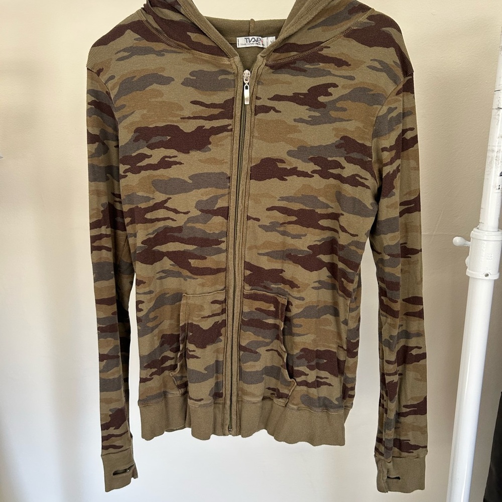 T2 Love Green and Brown Utility Jacket with Camouflage Design